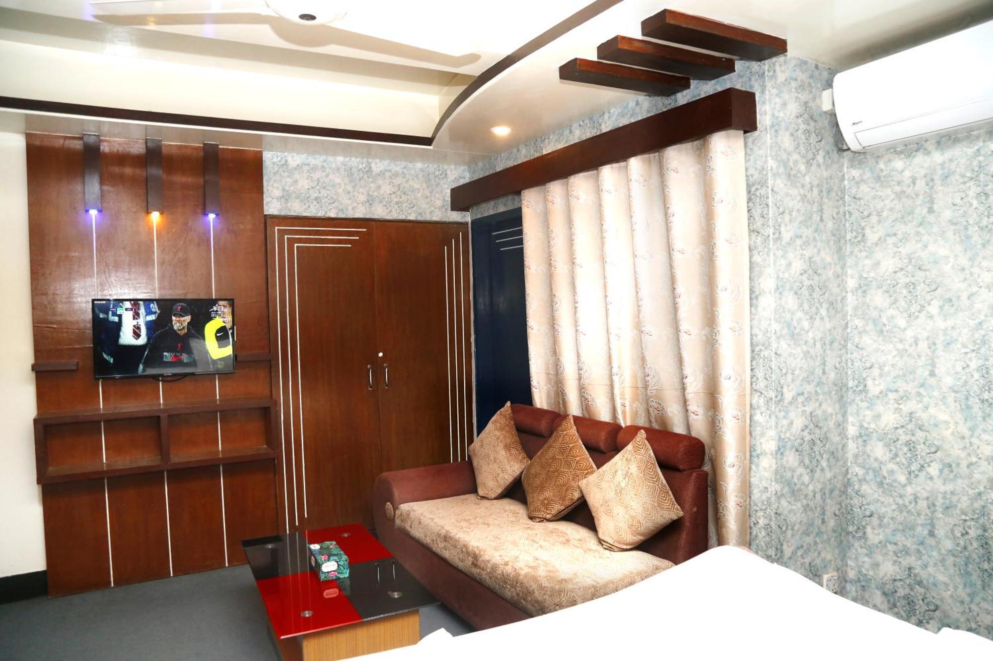 Hotel Blue Bird Dacca Exterior foto